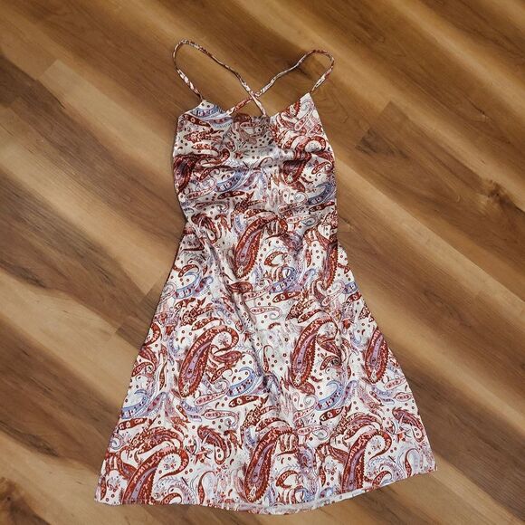 Sexy Paisley slinky dress small - Picture 3 of 3